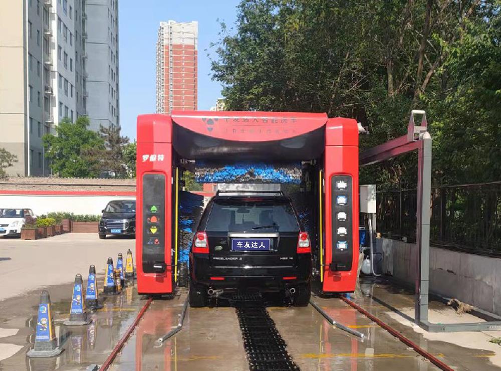 啟航能源加油站往復(fù)機(jī)洗車機(jī)安裝完畢